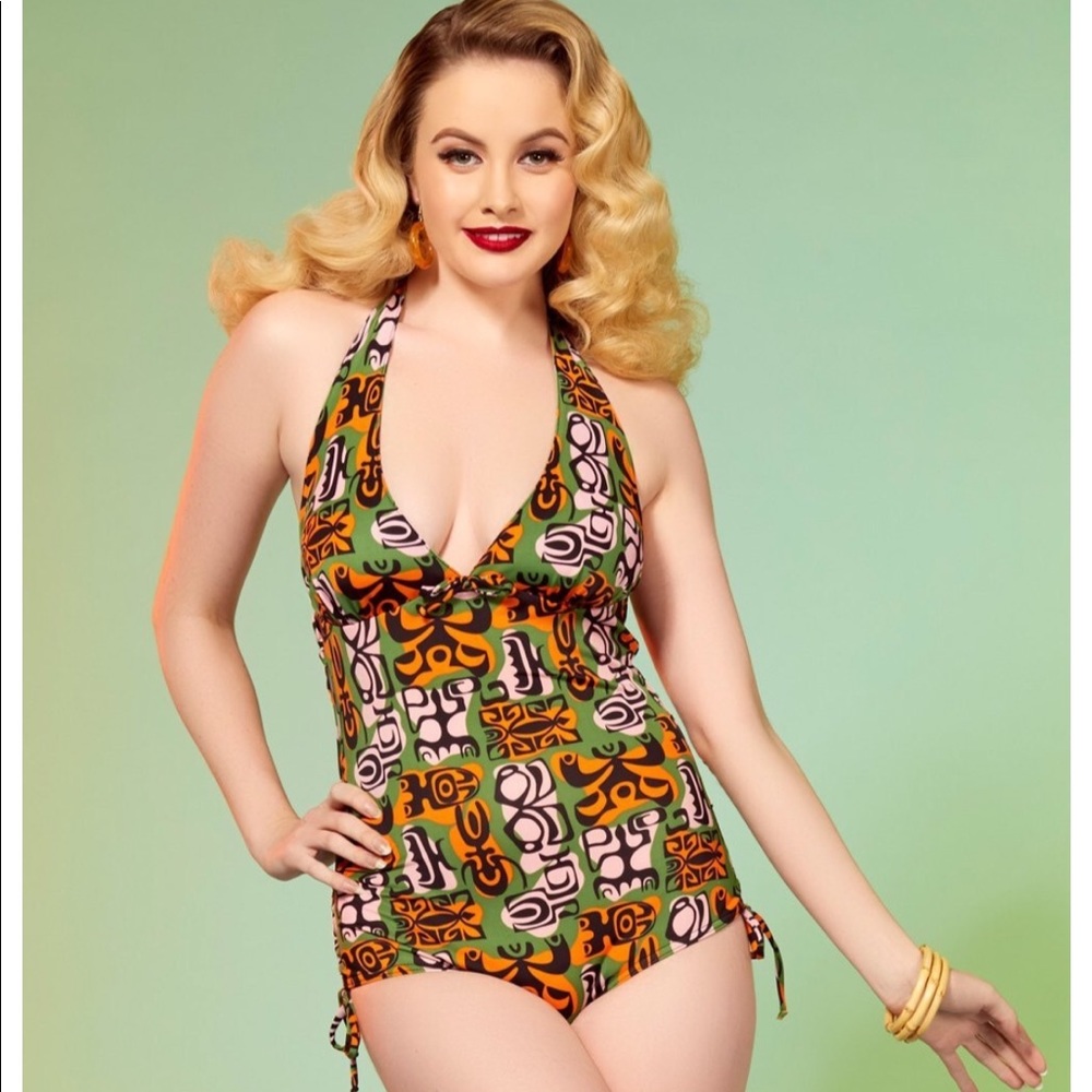 Pinup Raquel Green Palm Springs Tiki Print Halter
